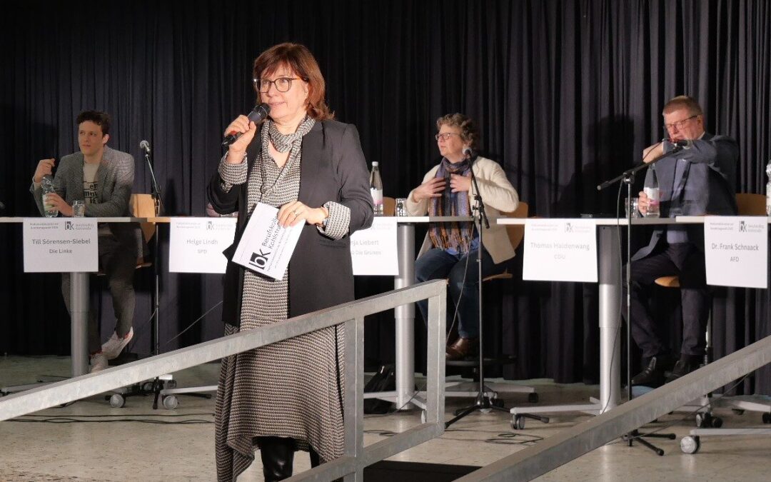 Podiumsdiskussion am Berufskolleg Kohlstraße: Politischer Austausch auf Augenhöhe
