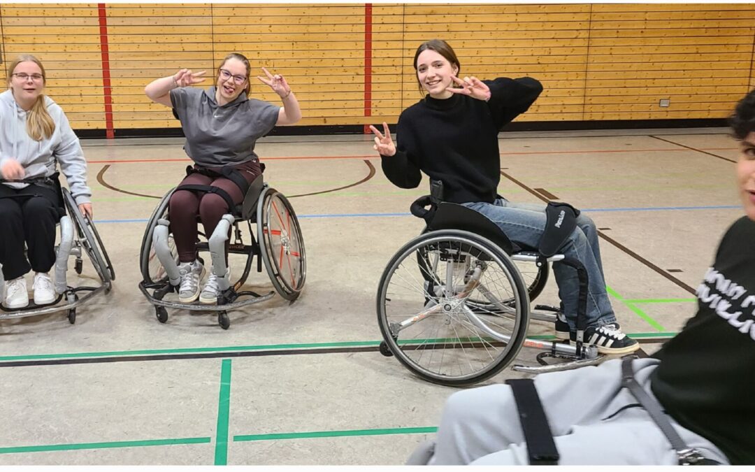 Gemeinsam in Bewegung: Ein besonderer Nachmittag beim Rollstuhlbasketball