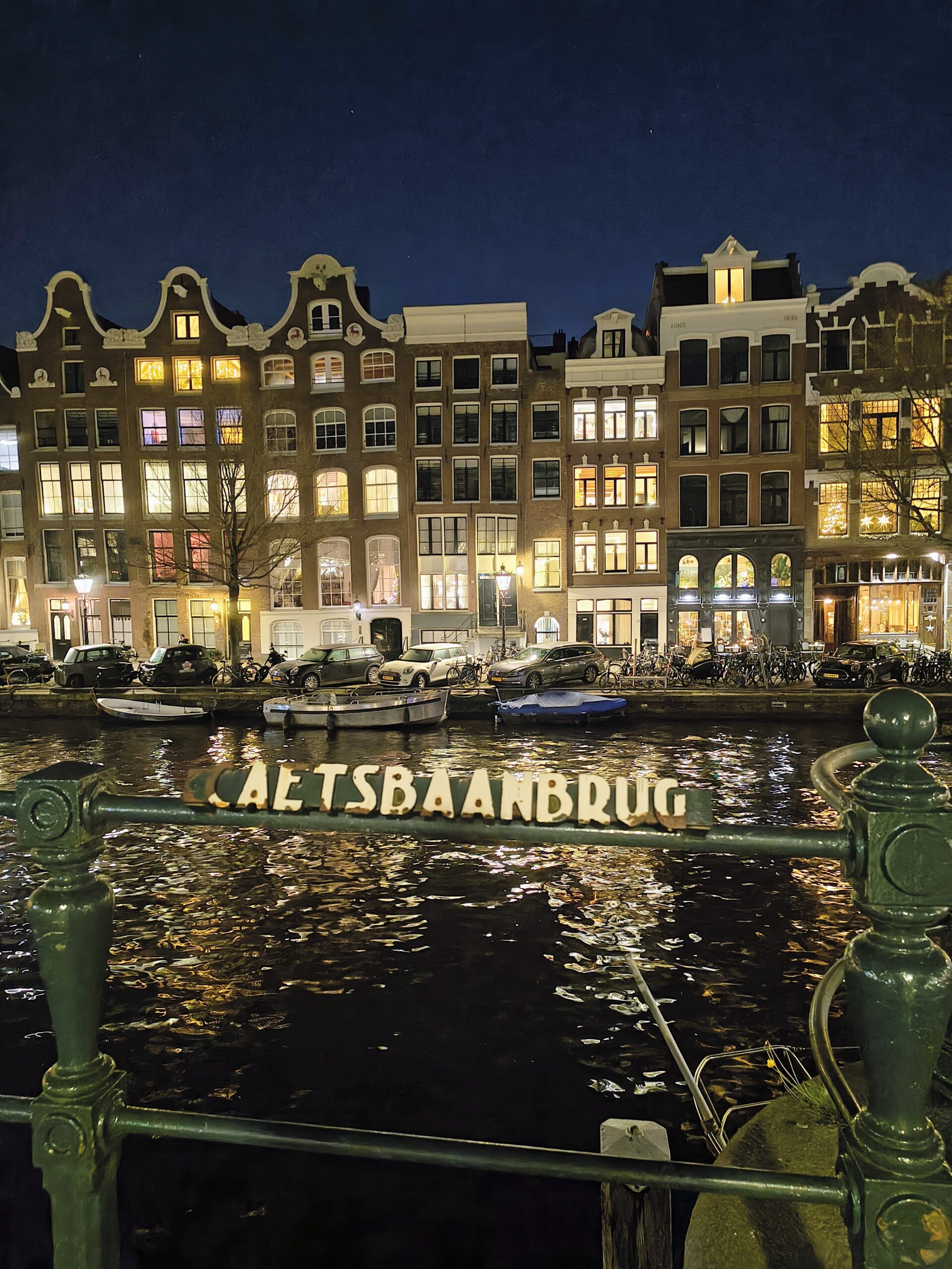 roman-kraft-_Zua2hyvTBk-unsplash